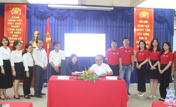 Lễ ký kết thỏa thuận hợp tác giữa thư viện trung tâm và Trung tâm thư viện và tri thức số Đại học Quốc gia Hà Nội 